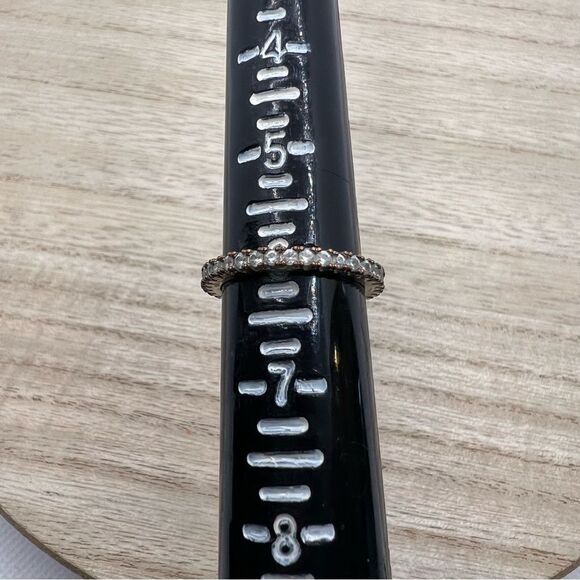 🍭6/$30 Jewel studded ring band - size 6 - Picture 4 of 5